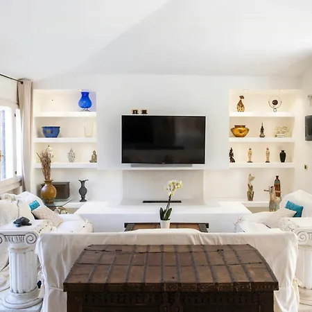 Ferienhaus Luxury Seaside Near Cagliari